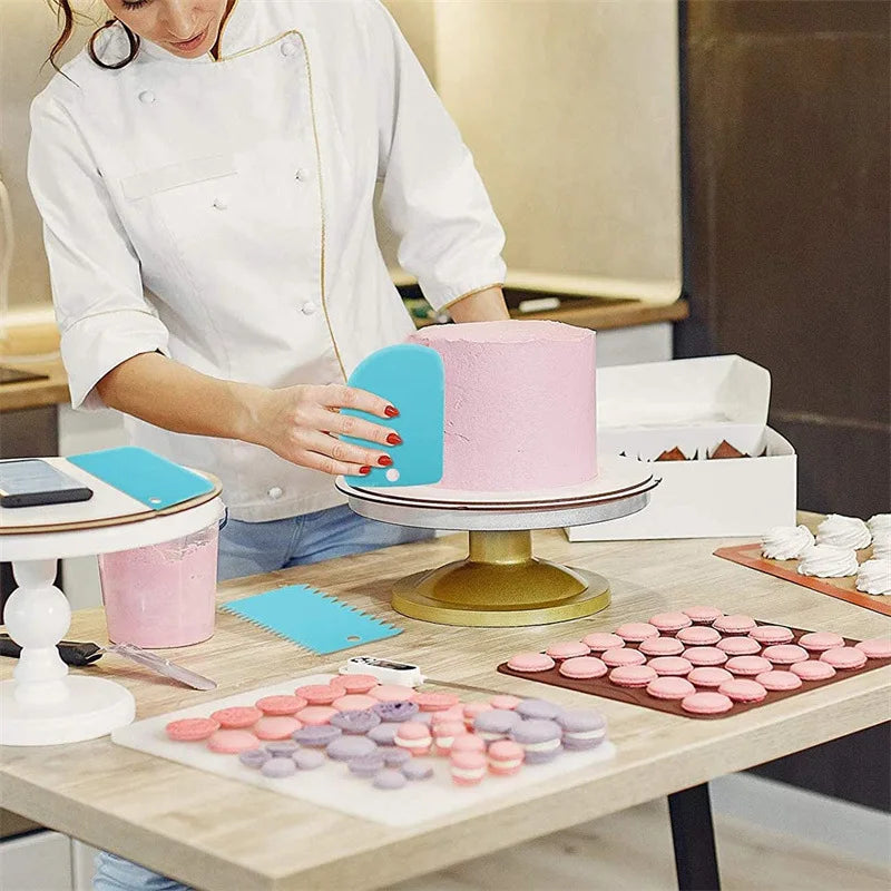 Silicone Piping Bags and Tips Set Cake DIY Decorating Kit with Stainless Steel Nozzle Reusable